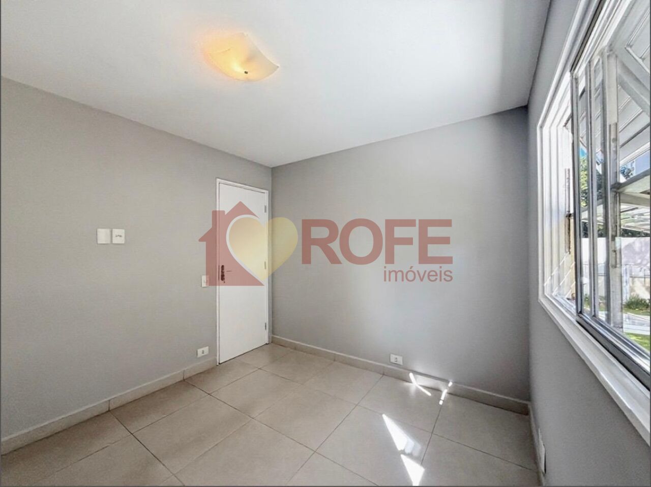 Foto 6 - RF49595