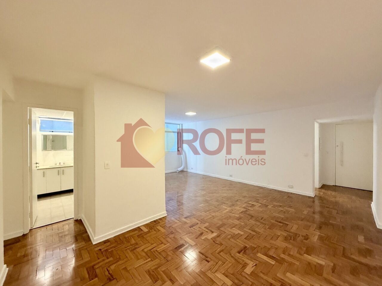 Foto 2 - RF49612
