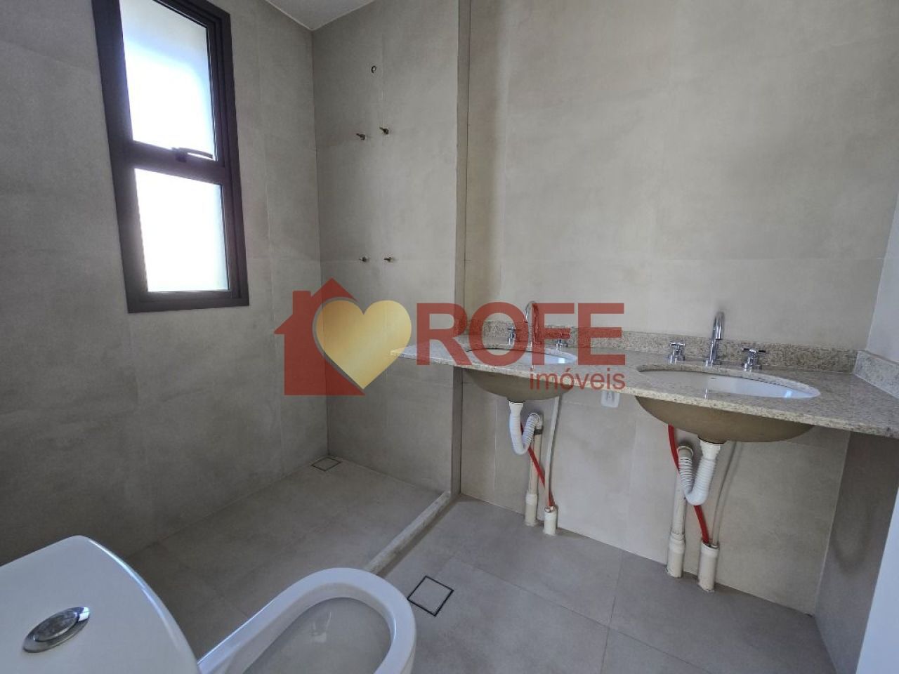Foto 6 - RF49629