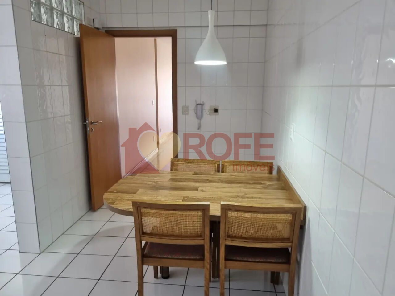 Foto 8 - RF49631