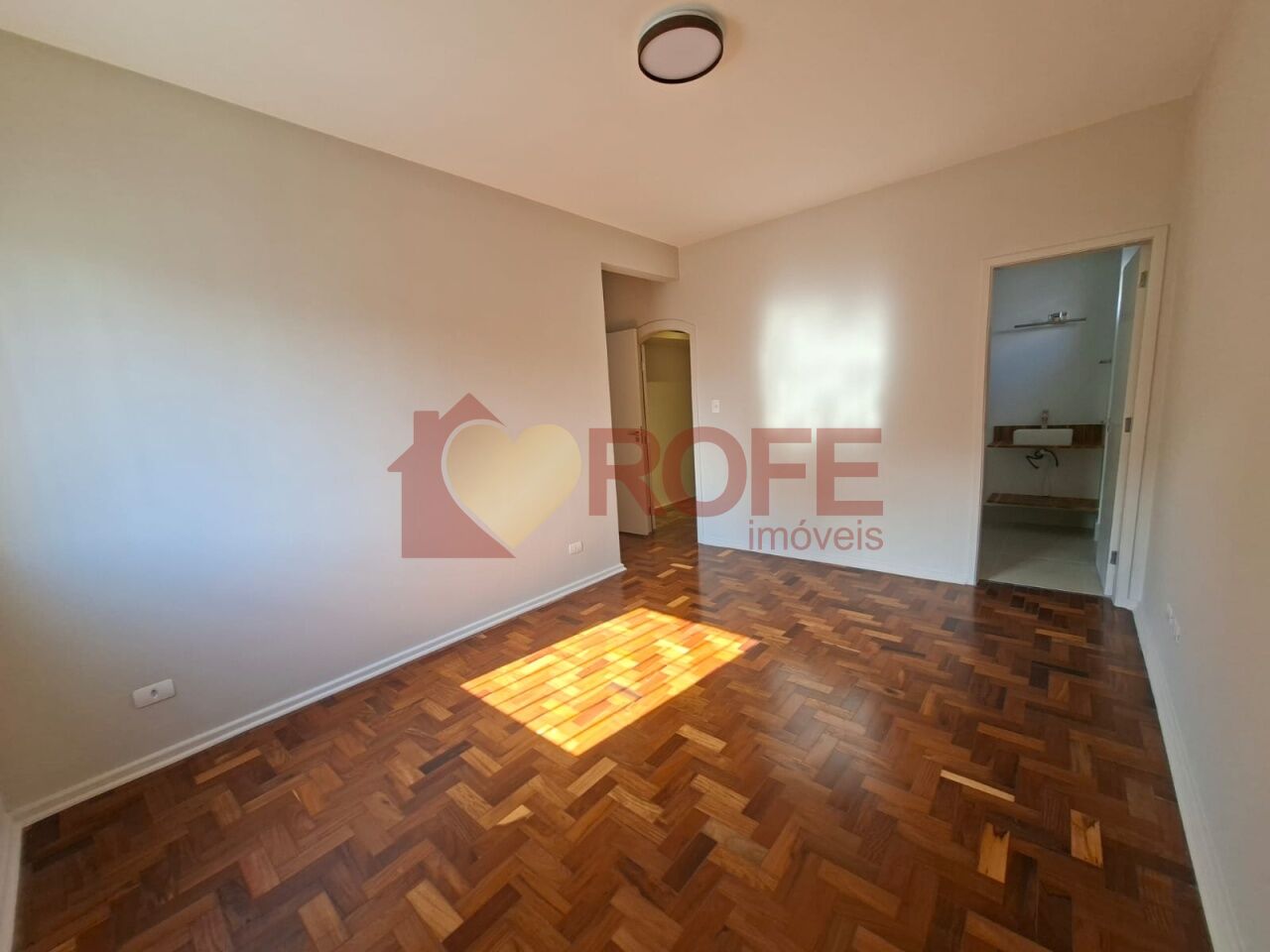 Foto 17 - RF49639