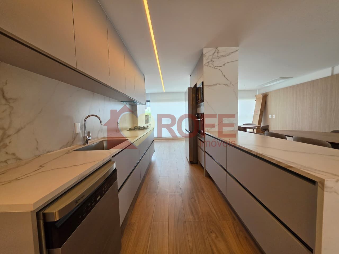 Foto 6 - RF49680