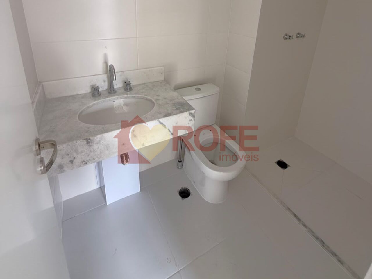 Foto 17 - RF49695