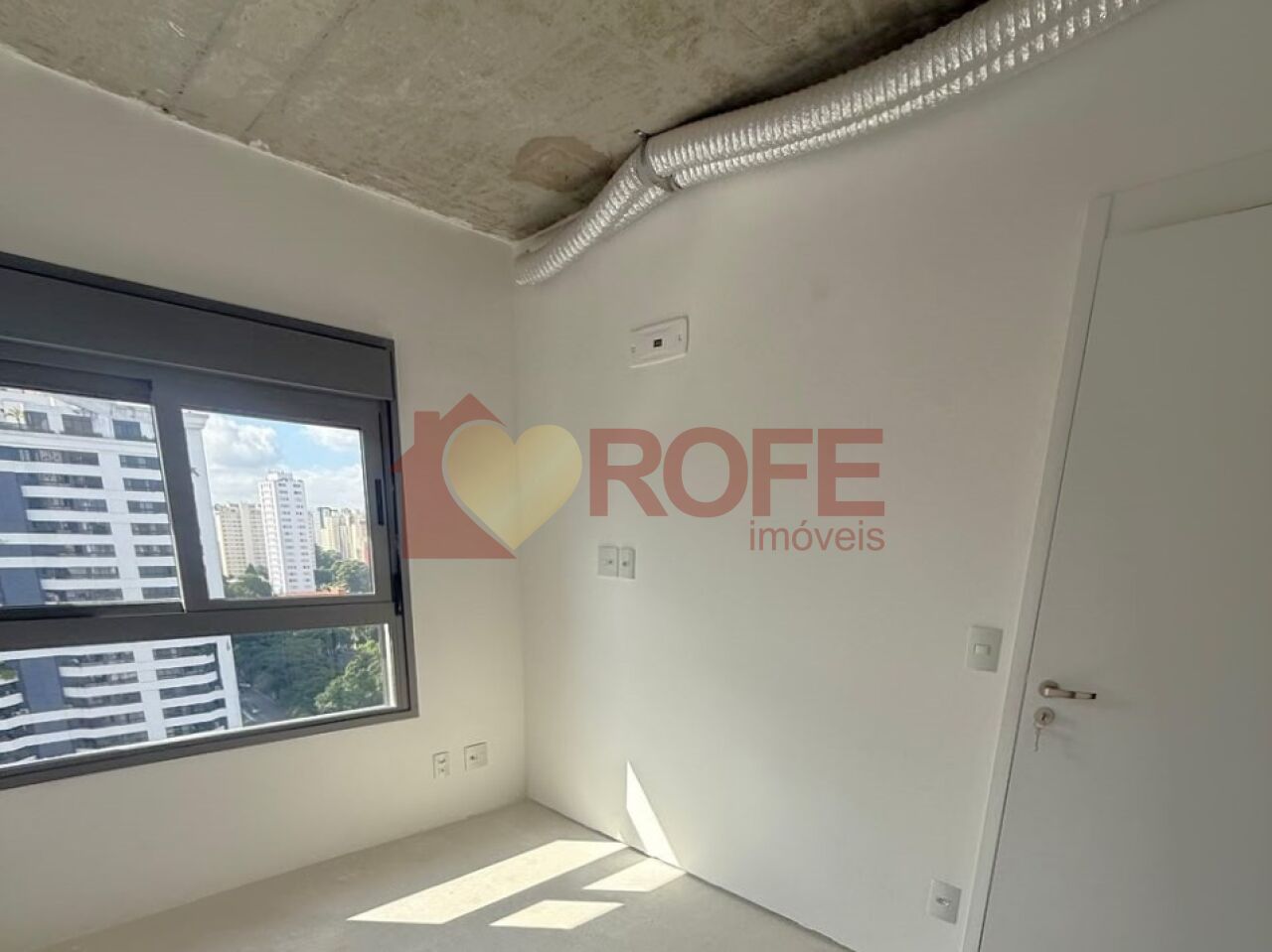 Foto 5 - RF49695