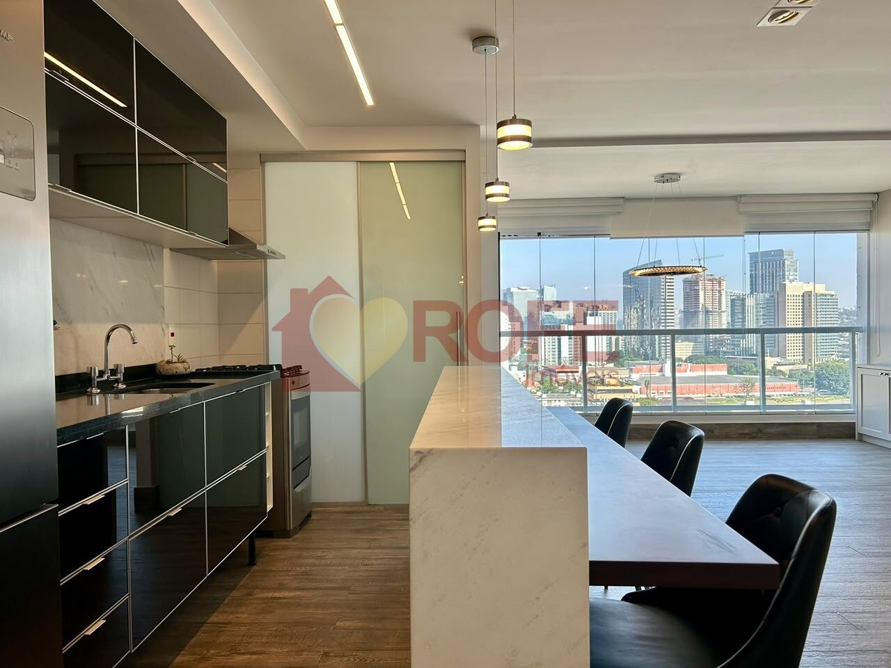 Foto 7 - RF49701
