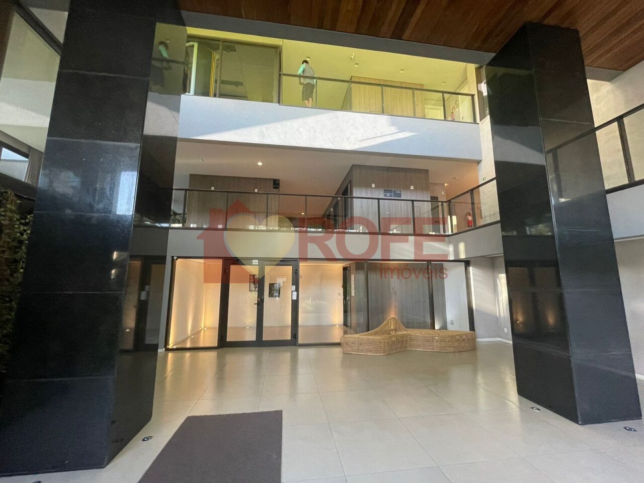 Foto 41 - RF49711