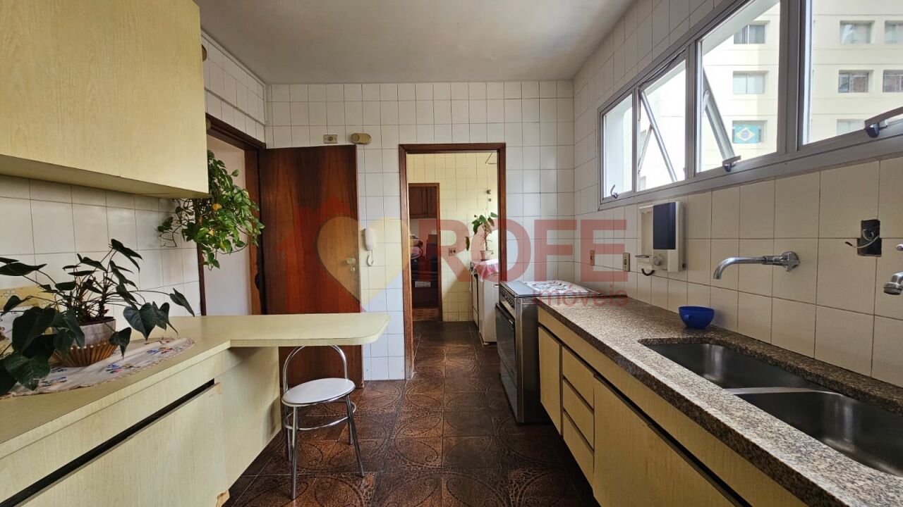 Foto 11 - RF49753