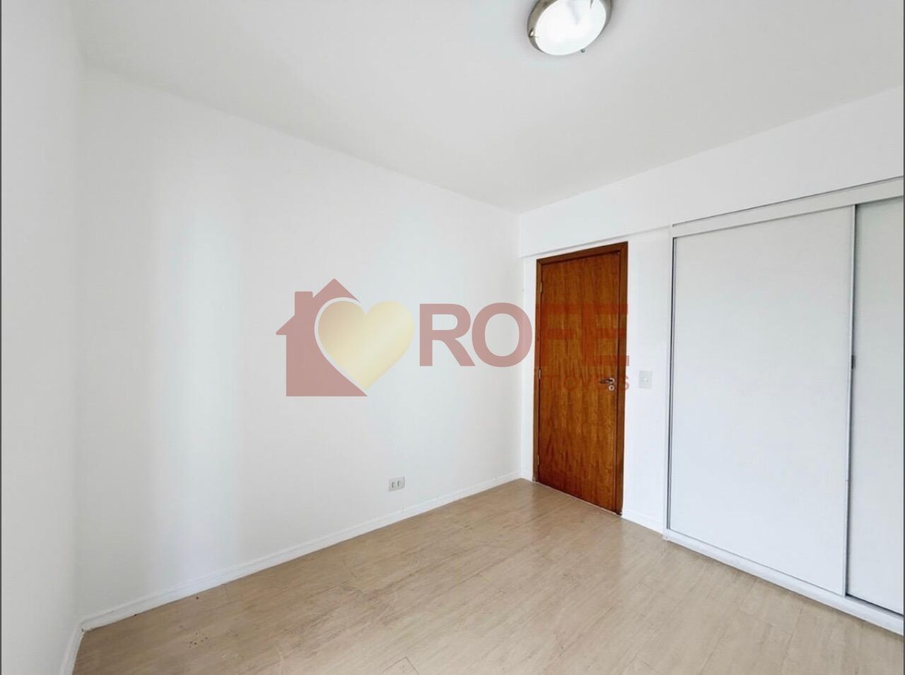 Foto 11 - RF49762