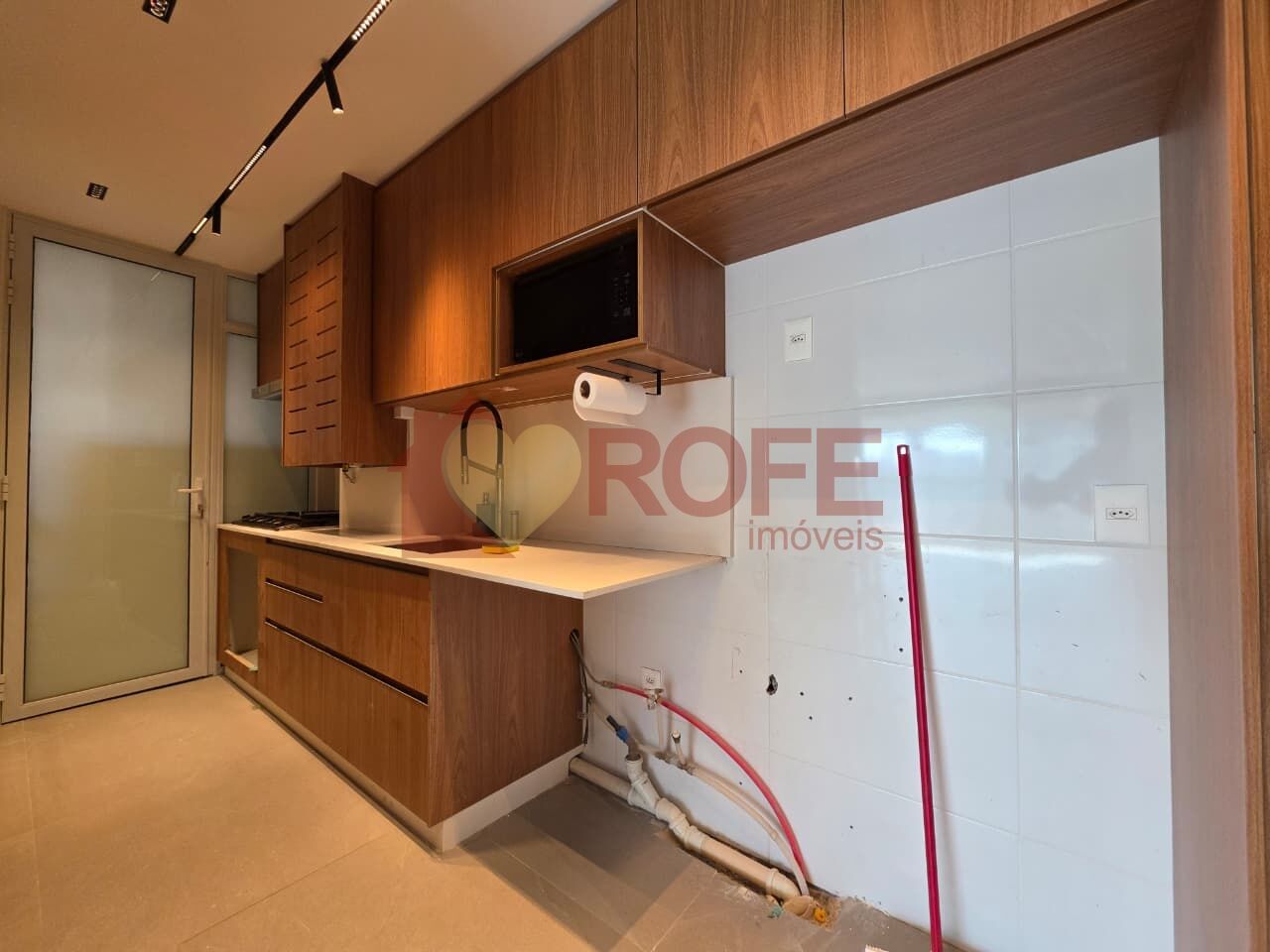 Foto 6 - RF49772