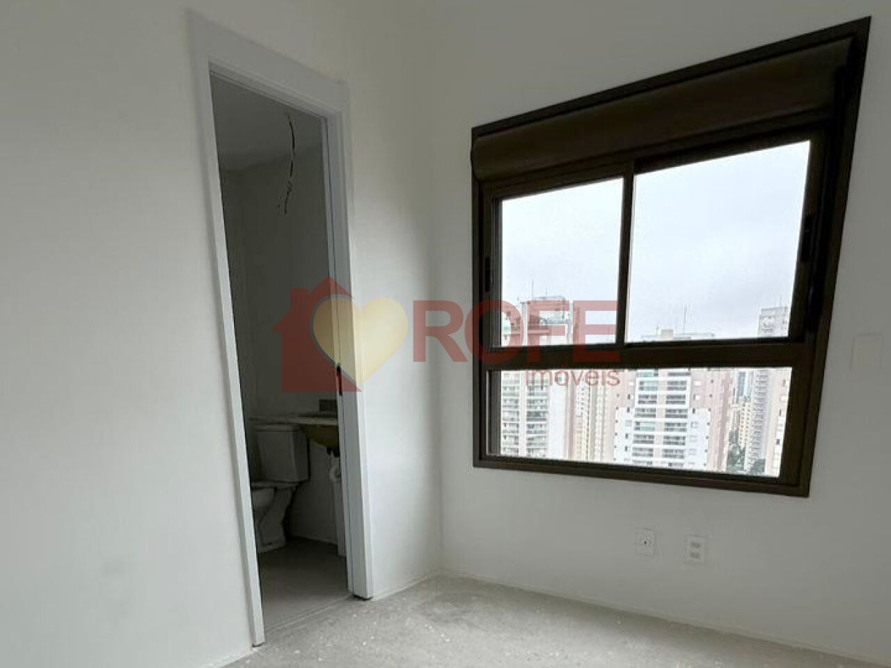Foto 8 - RF49785