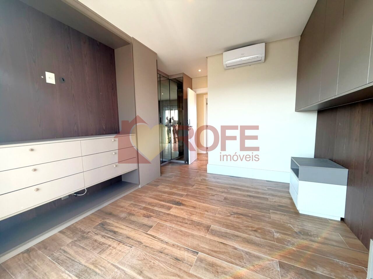 Foto 20 - RF49808