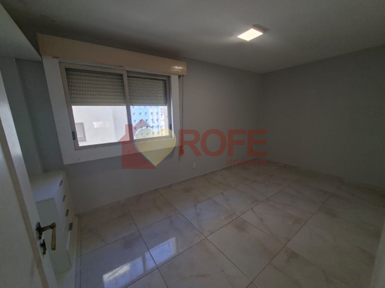 Foto 41 - RF49816