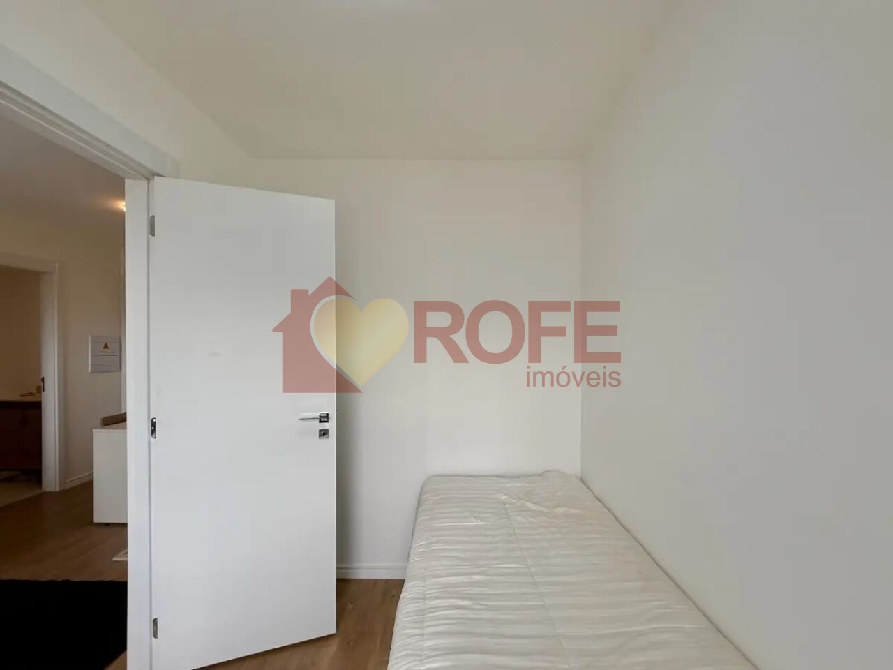 Foto 16 - RF49818