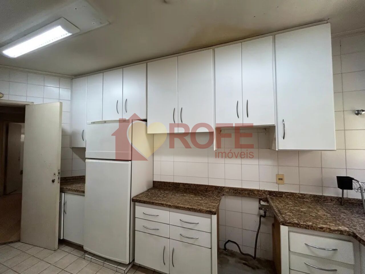 Foto 5 - RF49840