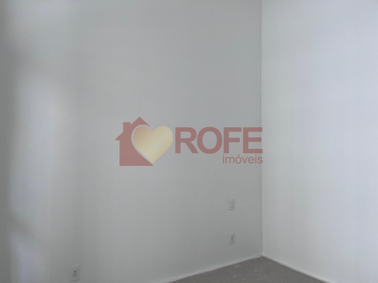 Foto 4 - RF49848