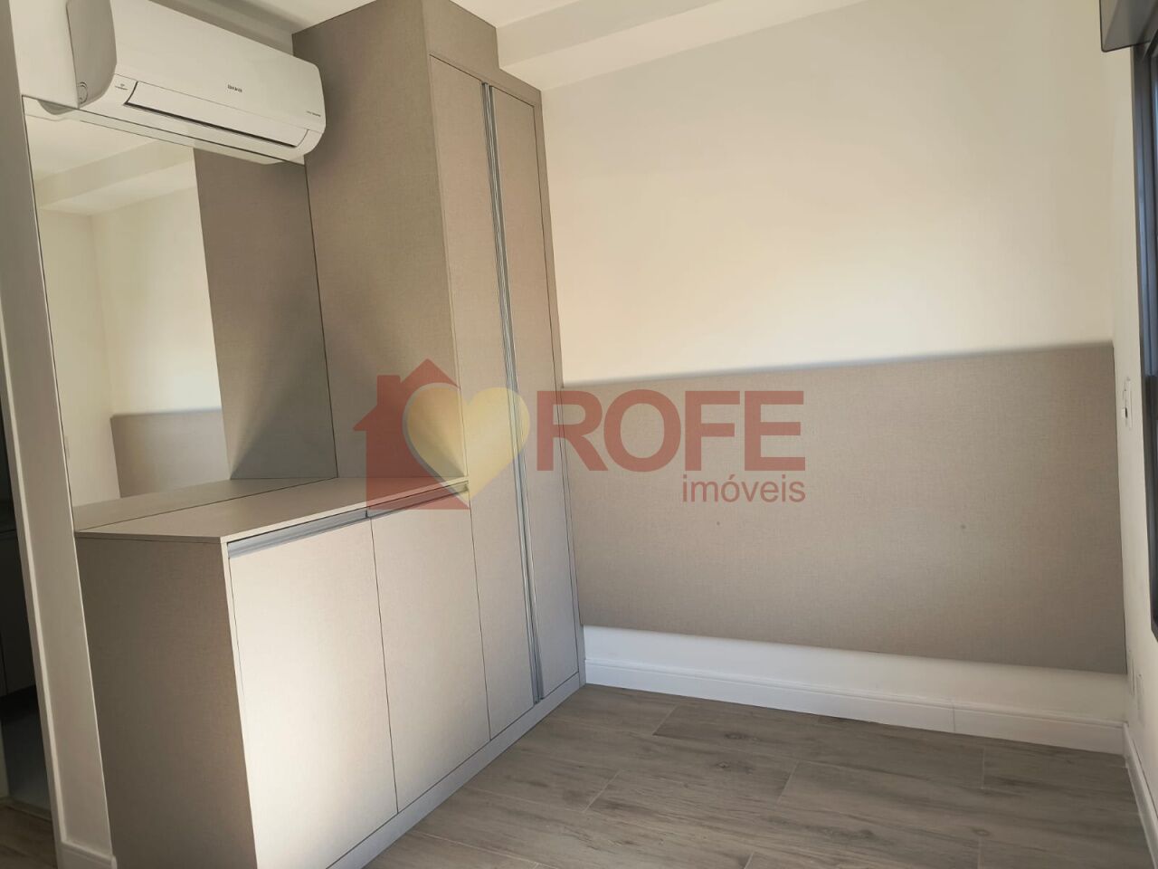 Foto 3 - RF49850