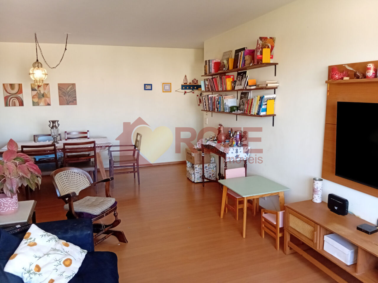 Foto 4 - RF49852