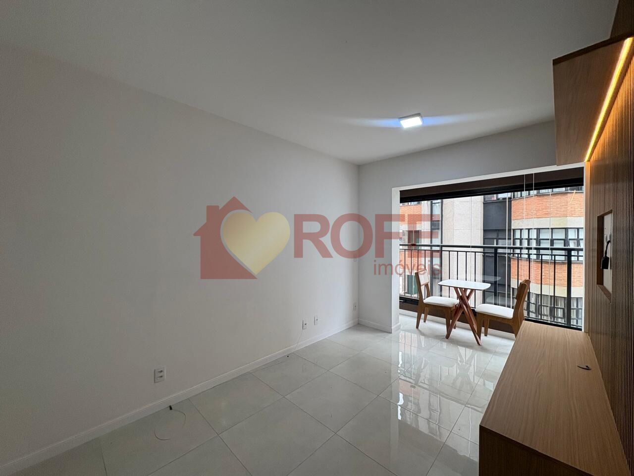 Foto 8 - RF49853