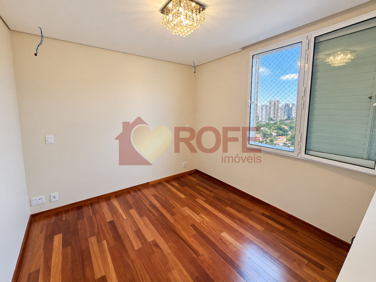 Foto 25 - RF49854