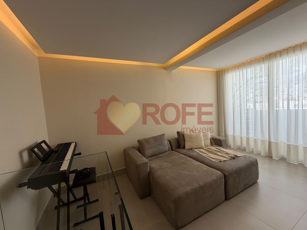 Foto 14 - RF49870