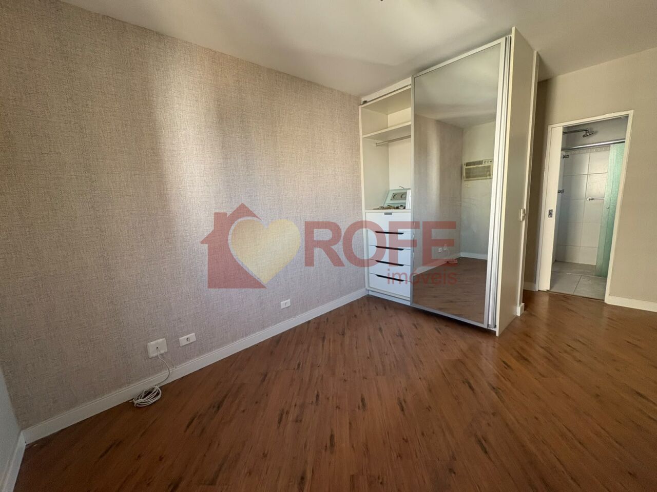 Foto 7 - RF49884