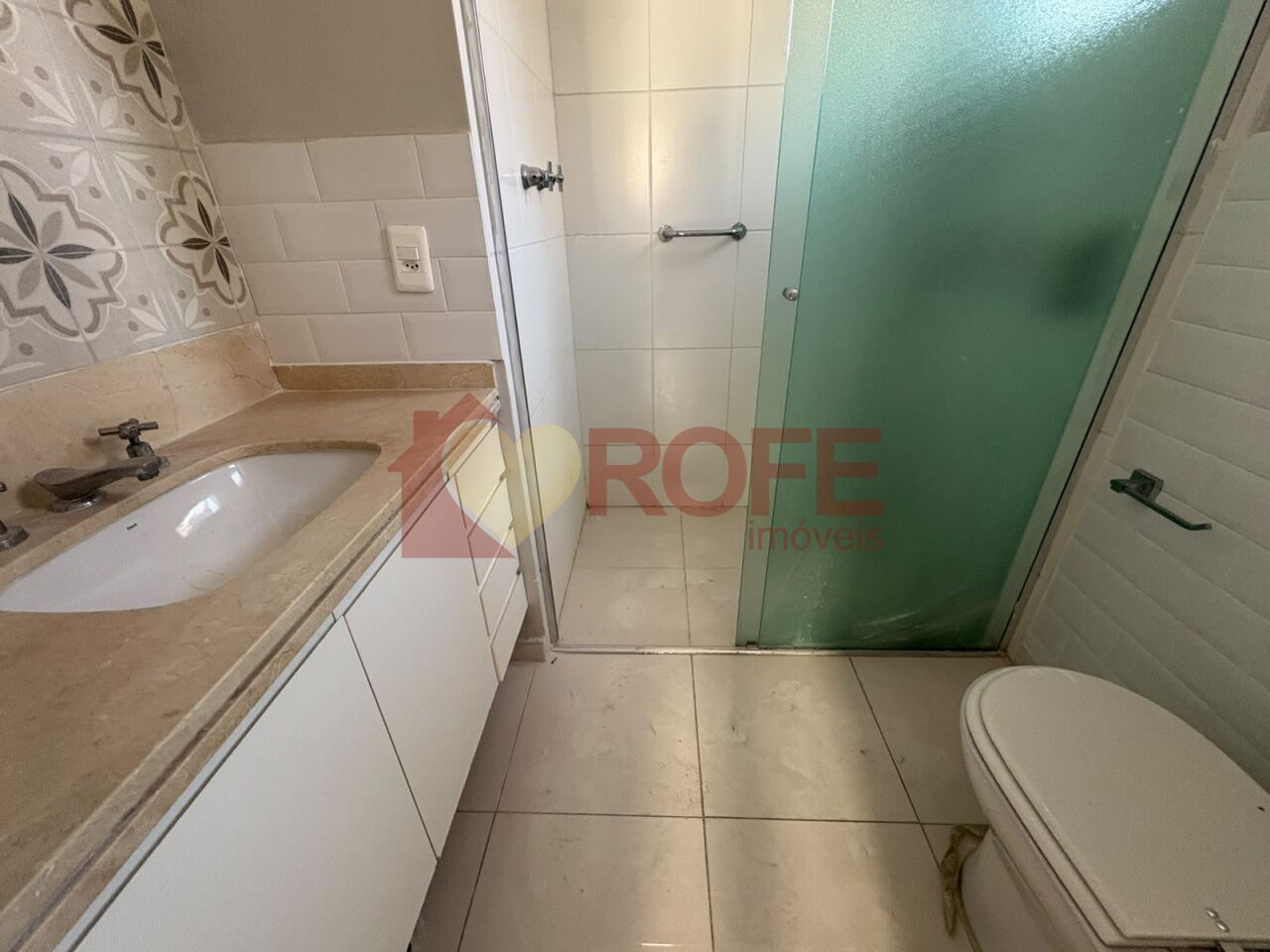 Foto 10 - RF49884