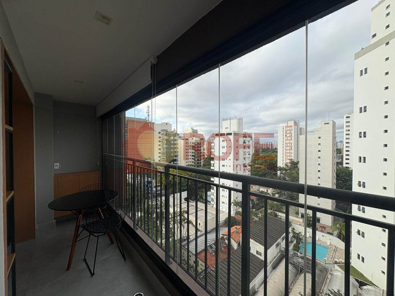 Foto 11 - RF49885