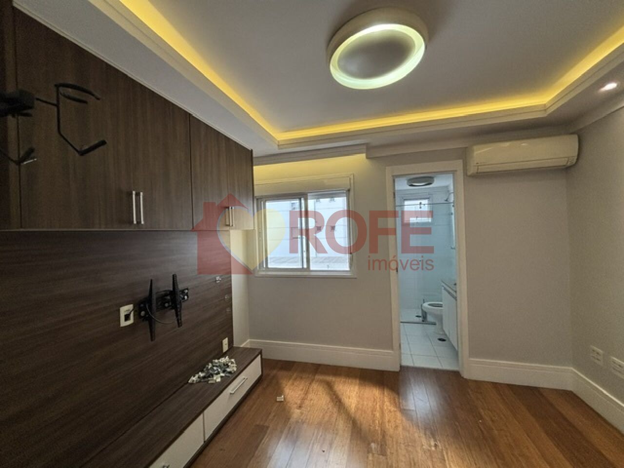Foto 19 - RF49900