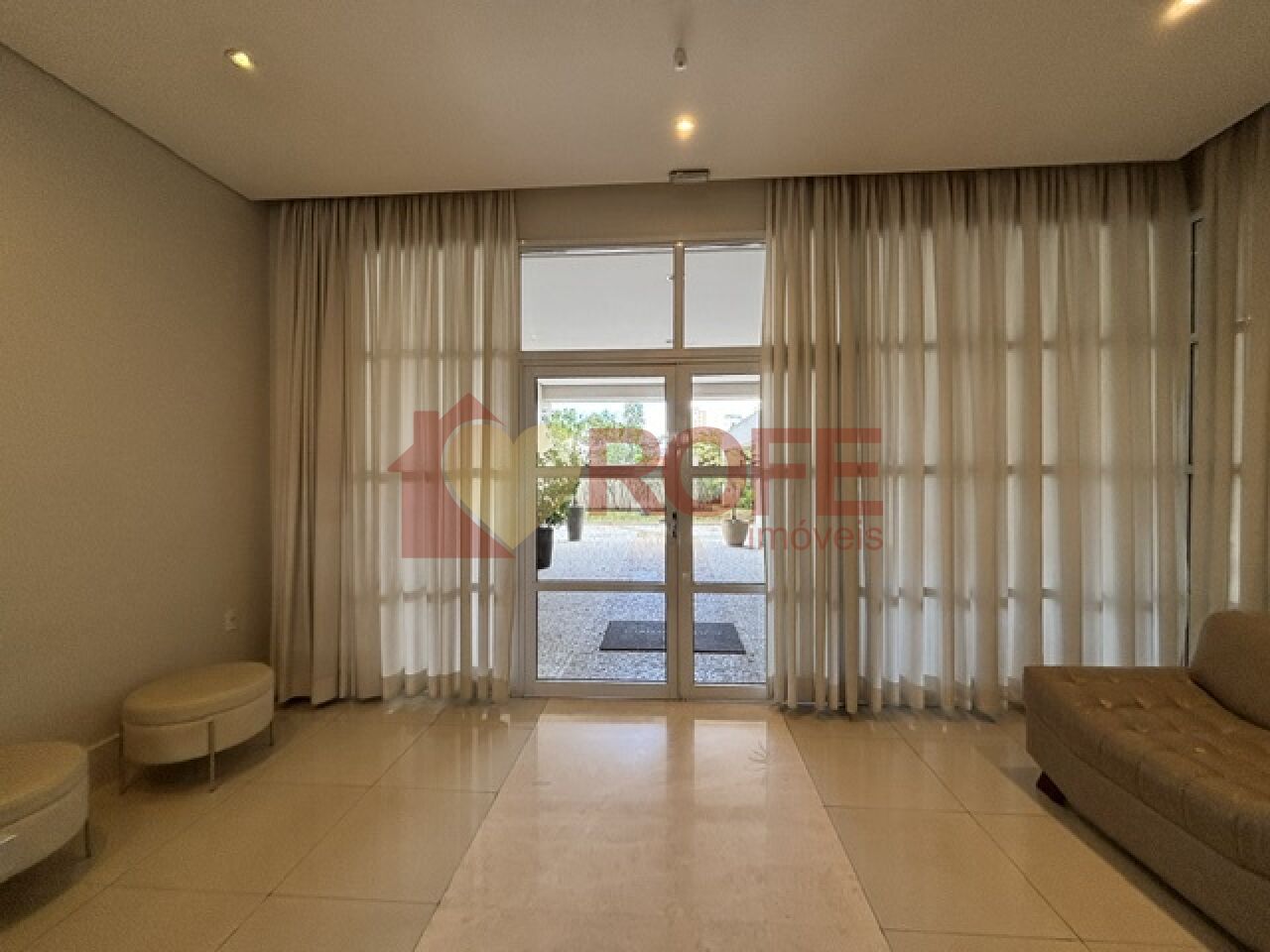 Foto 32 - RF49900