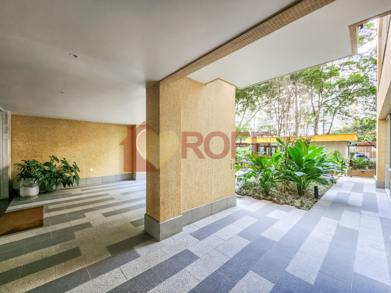 Foto 31 - RF49902