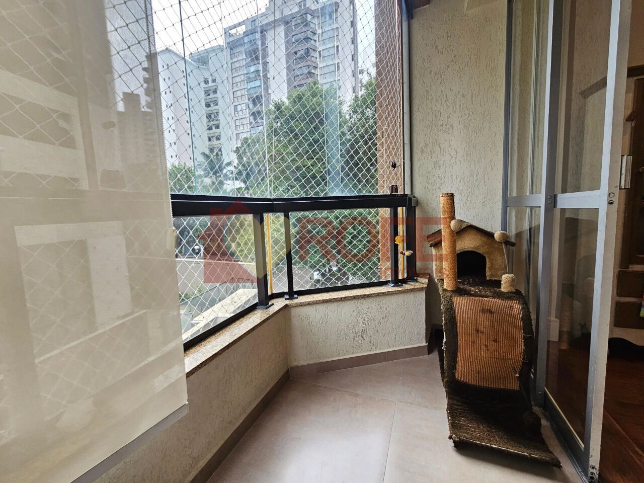 Foto 25 - RF49910