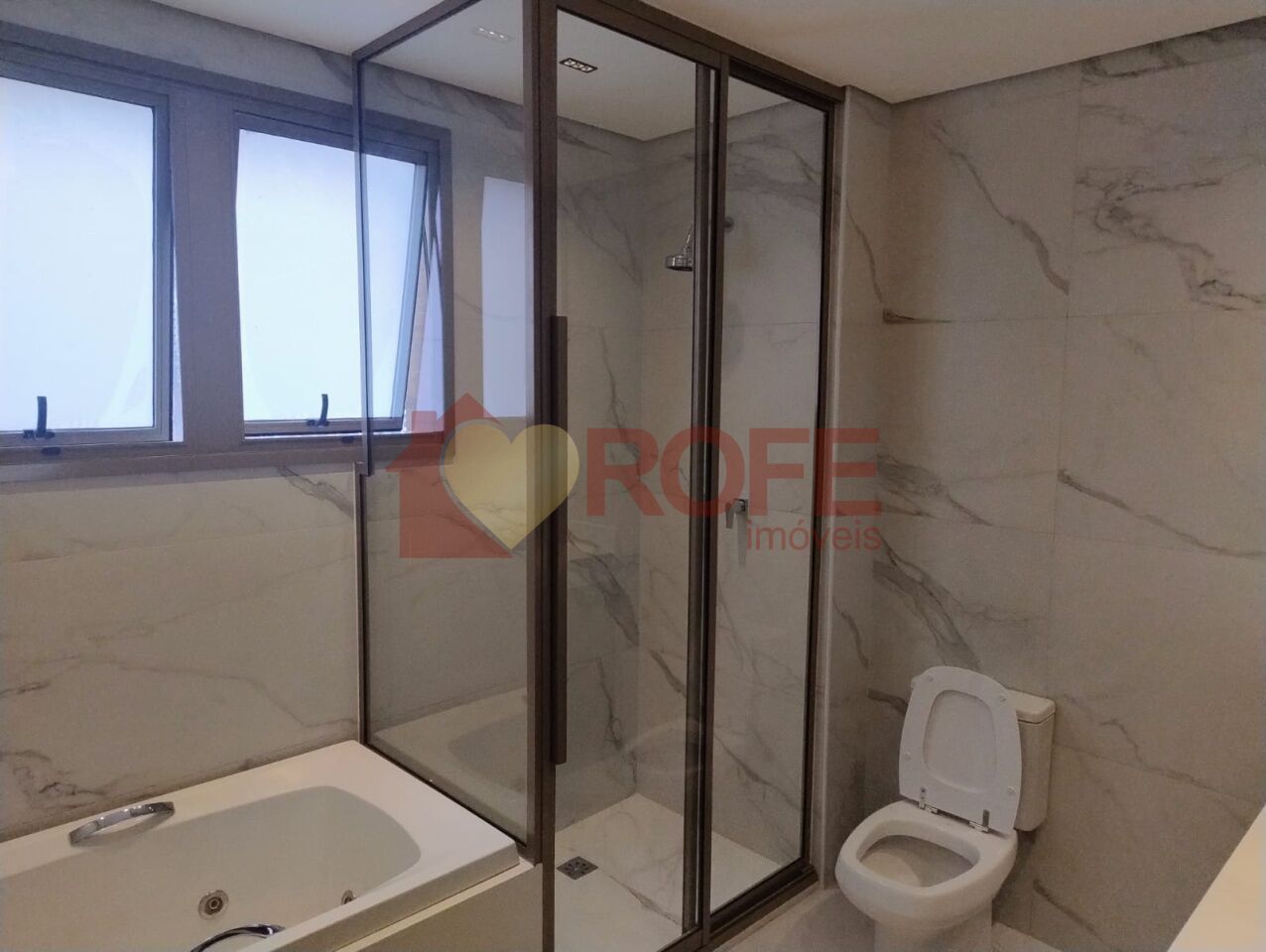 Foto 19 - RF49913
