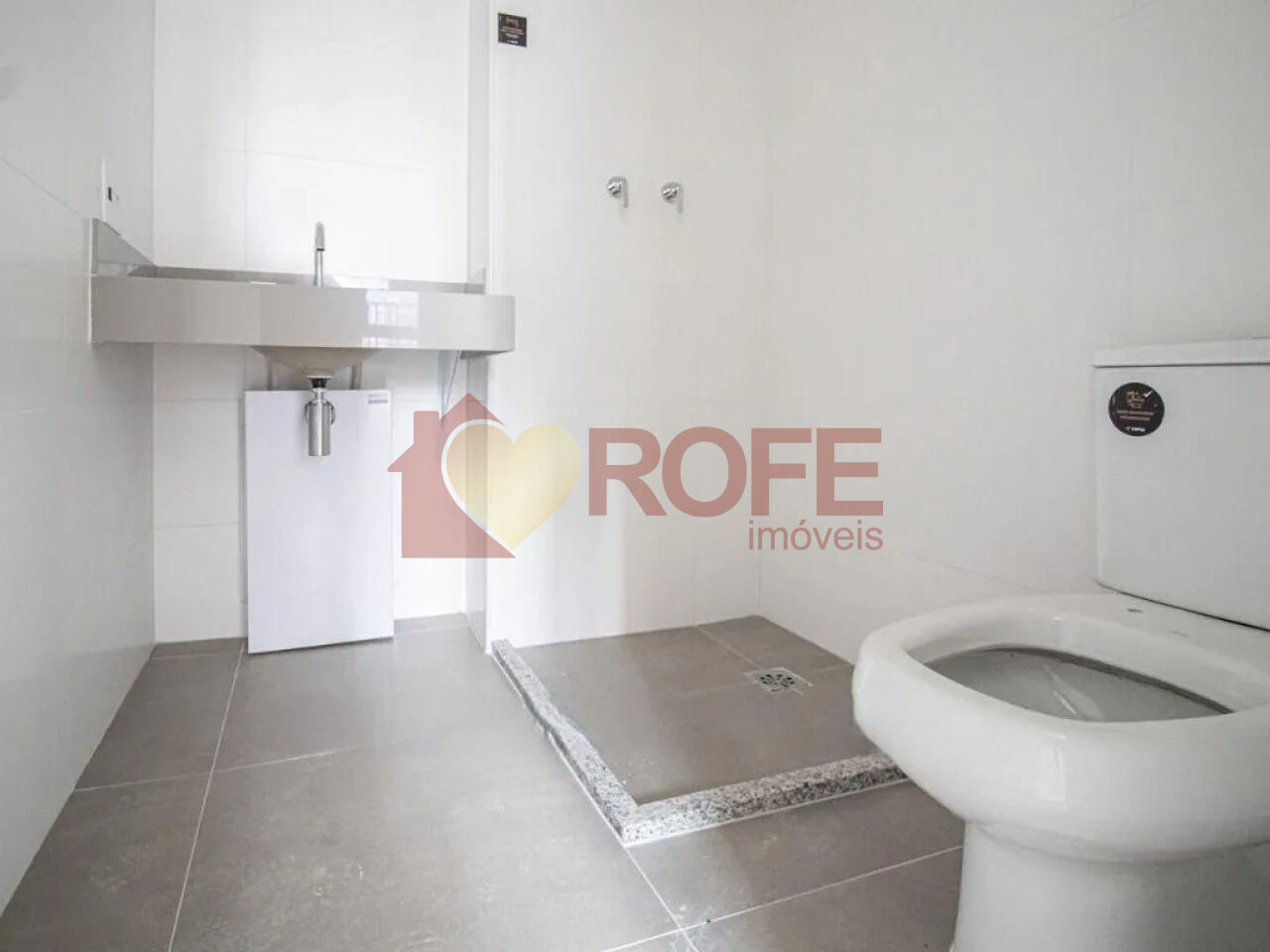 Foto 17 - RF49946