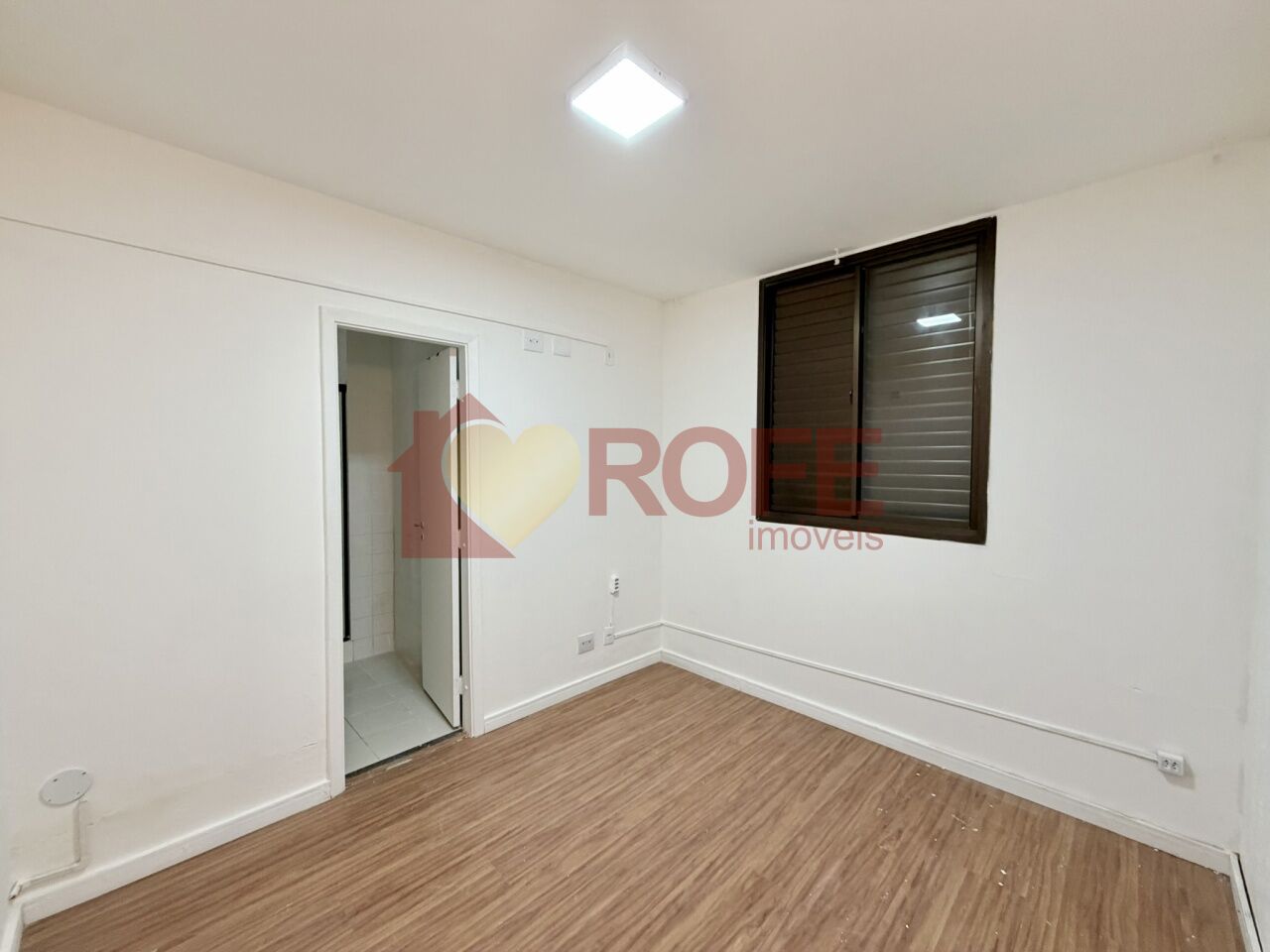 Foto 25 - RF49954