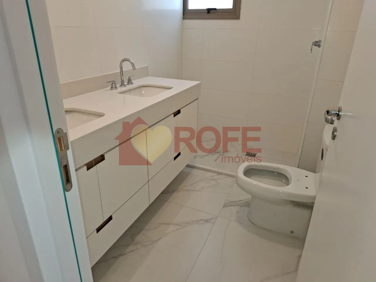 Foto 26 - RF49956