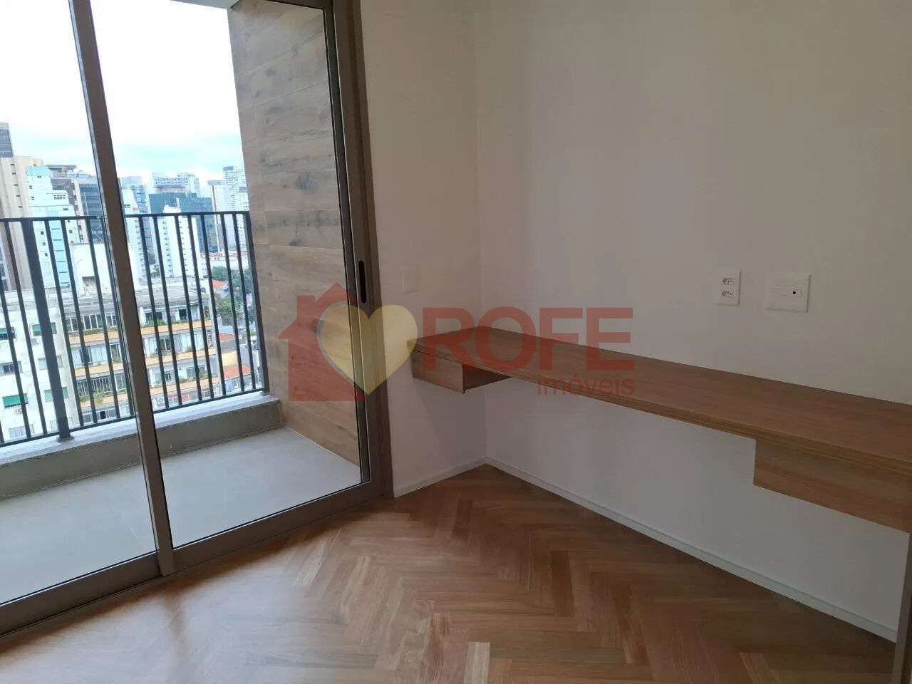 Foto 14 - RF49956