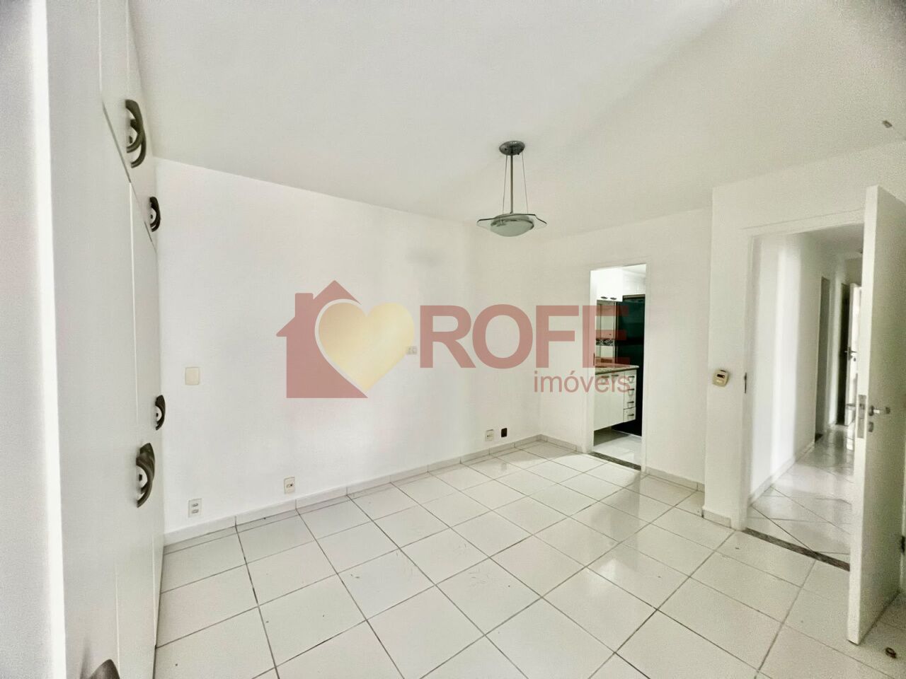 Foto 15 - RF49957