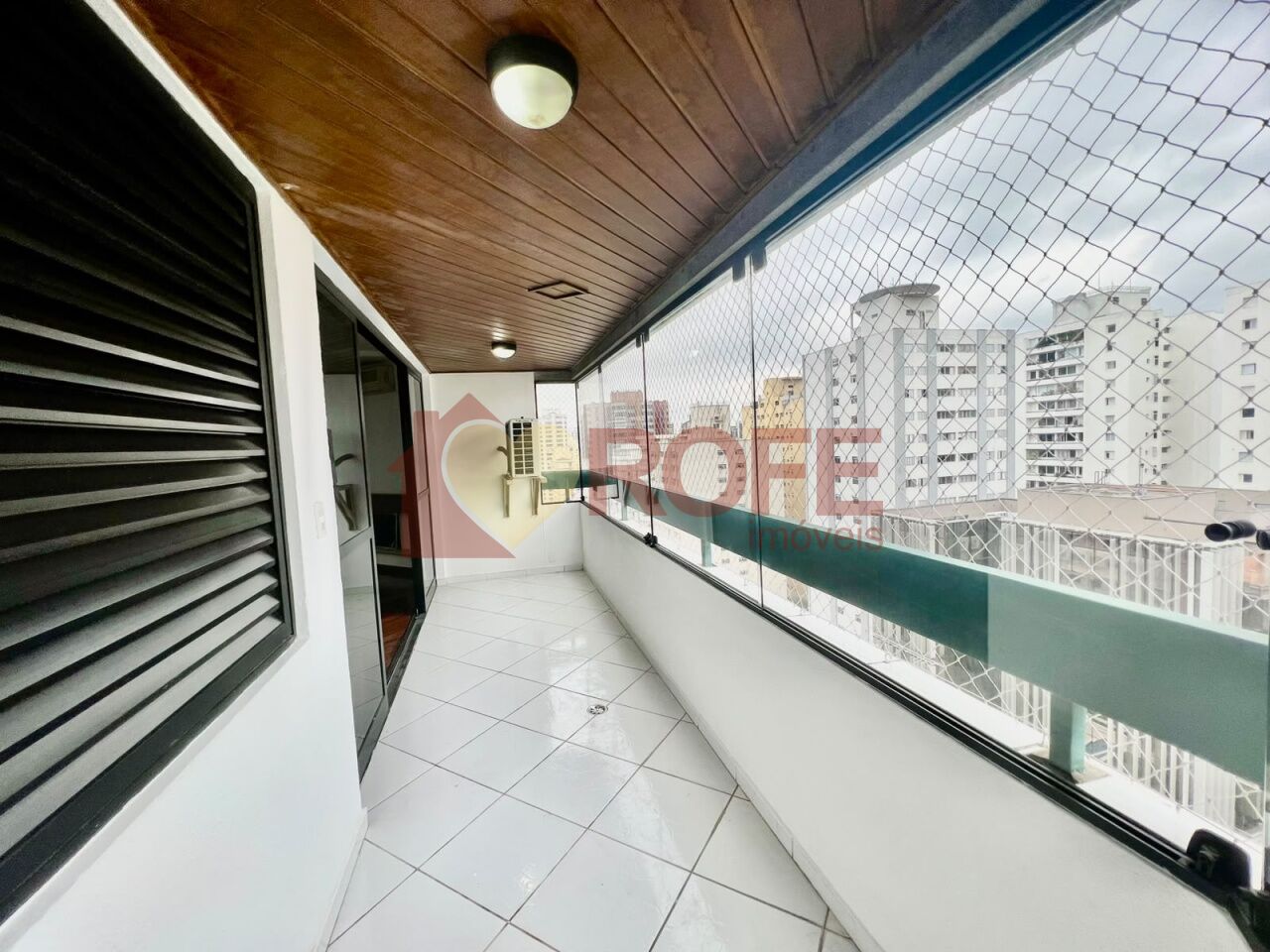 Foto 7 - RF49957