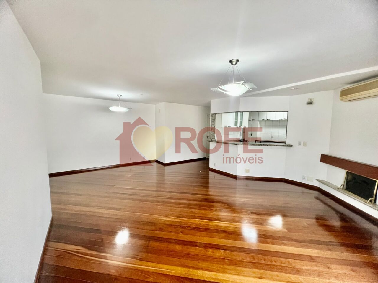 Foto 4 - RF49957