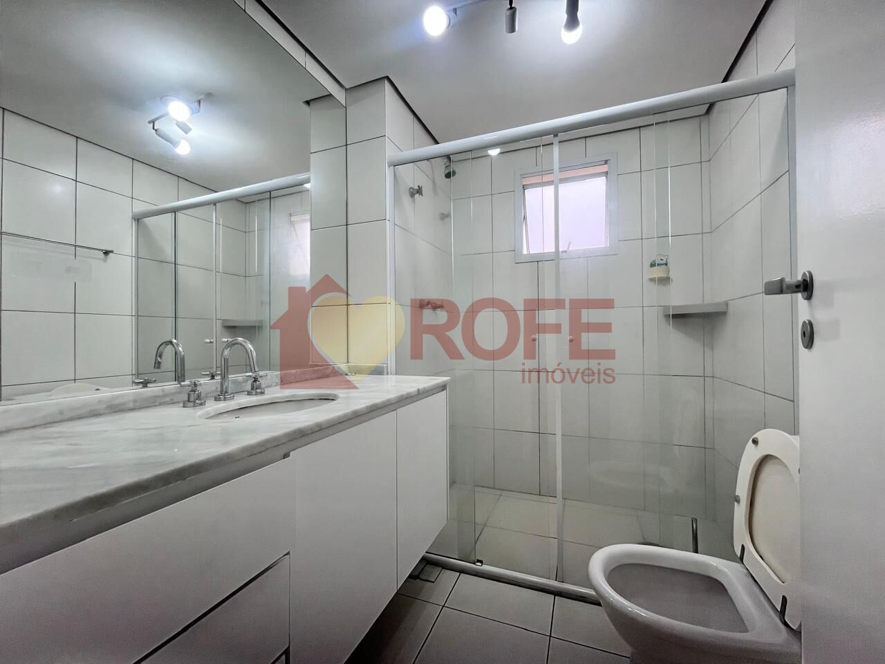 Foto 25 - RF49978
