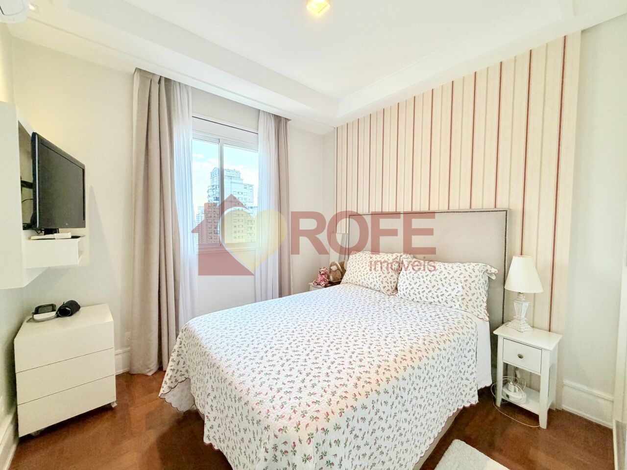 Foto 24 - RF49985