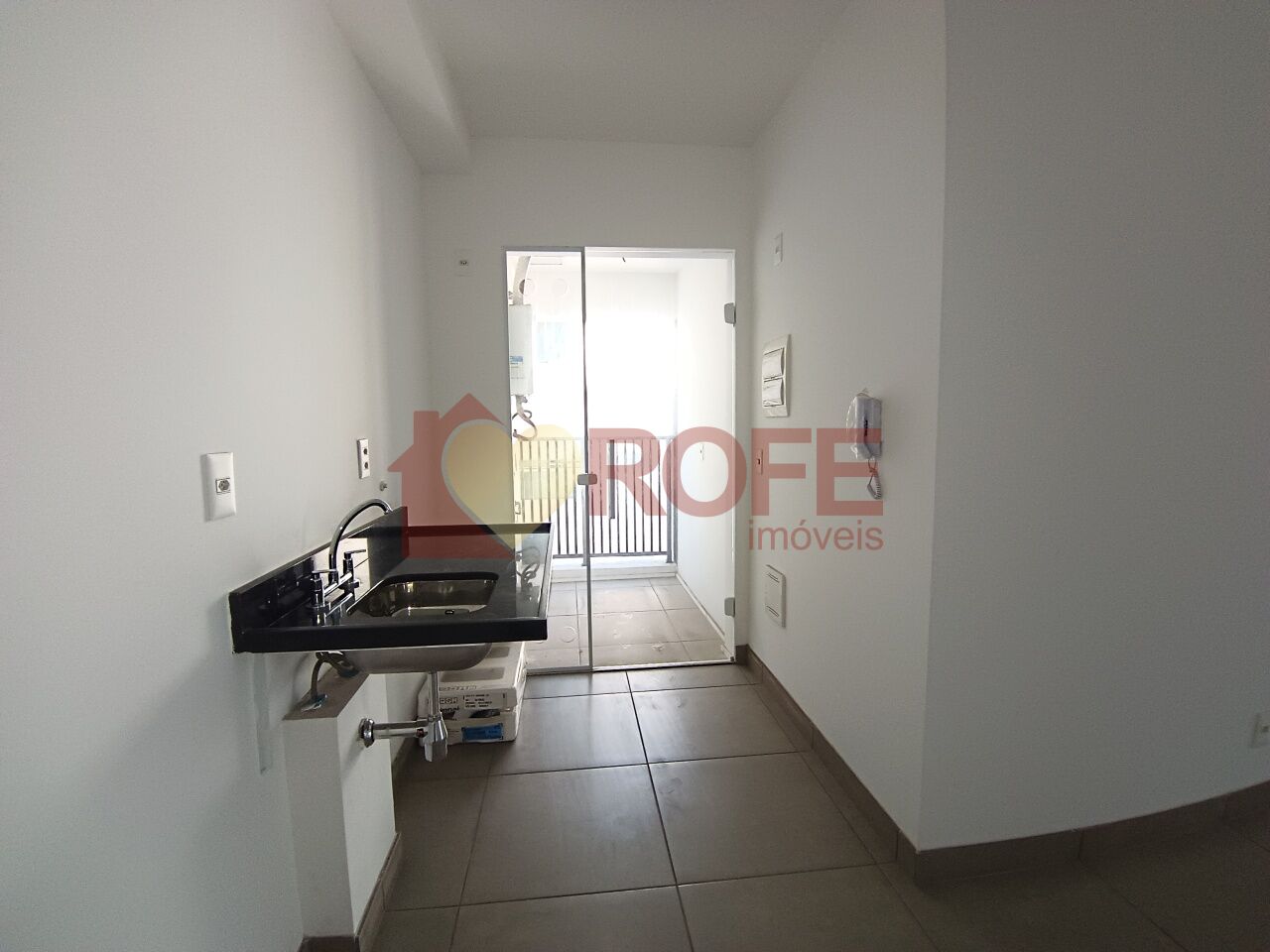 Foto 2 - RF49986