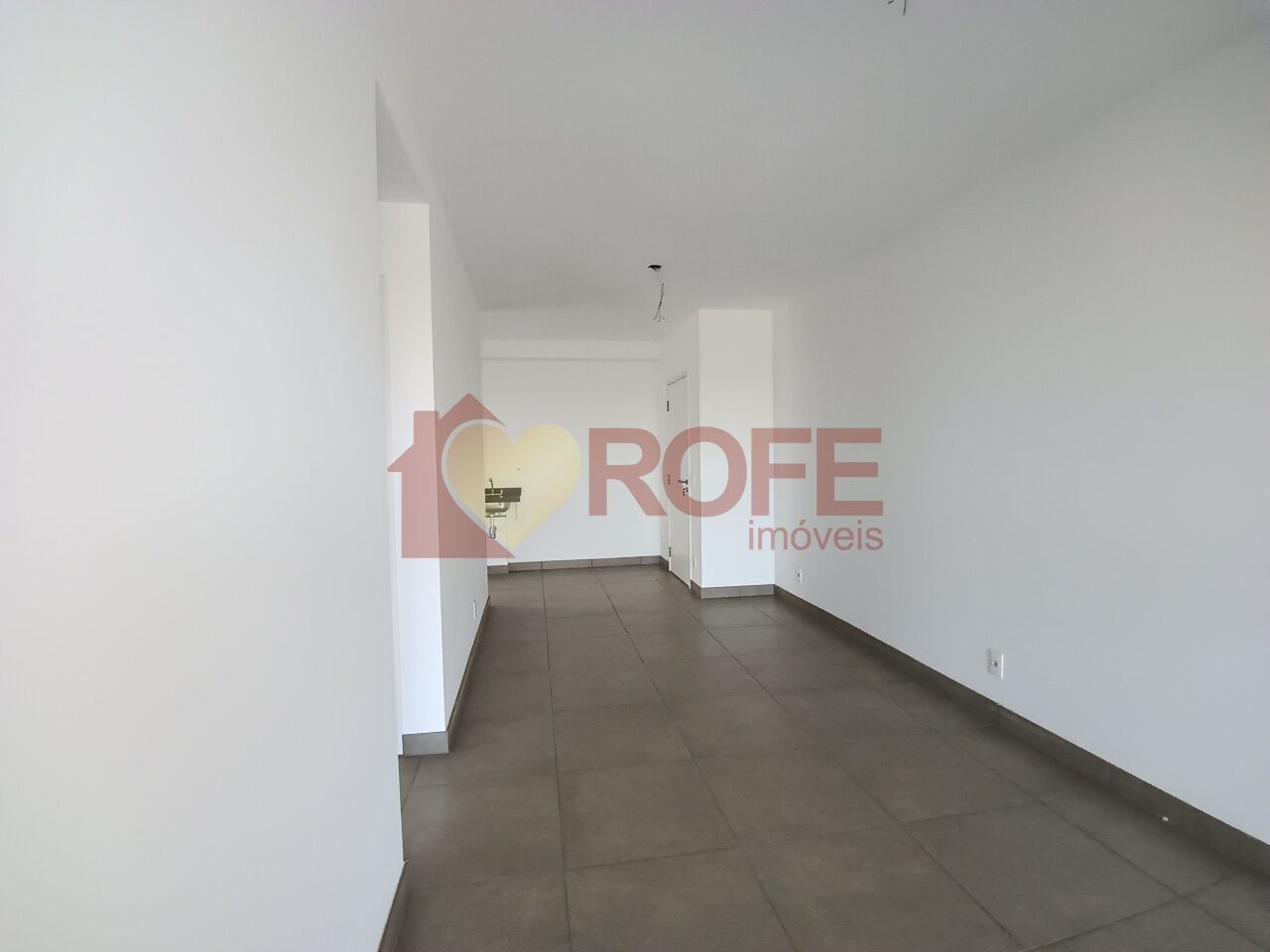 Foto 15 - RF49986