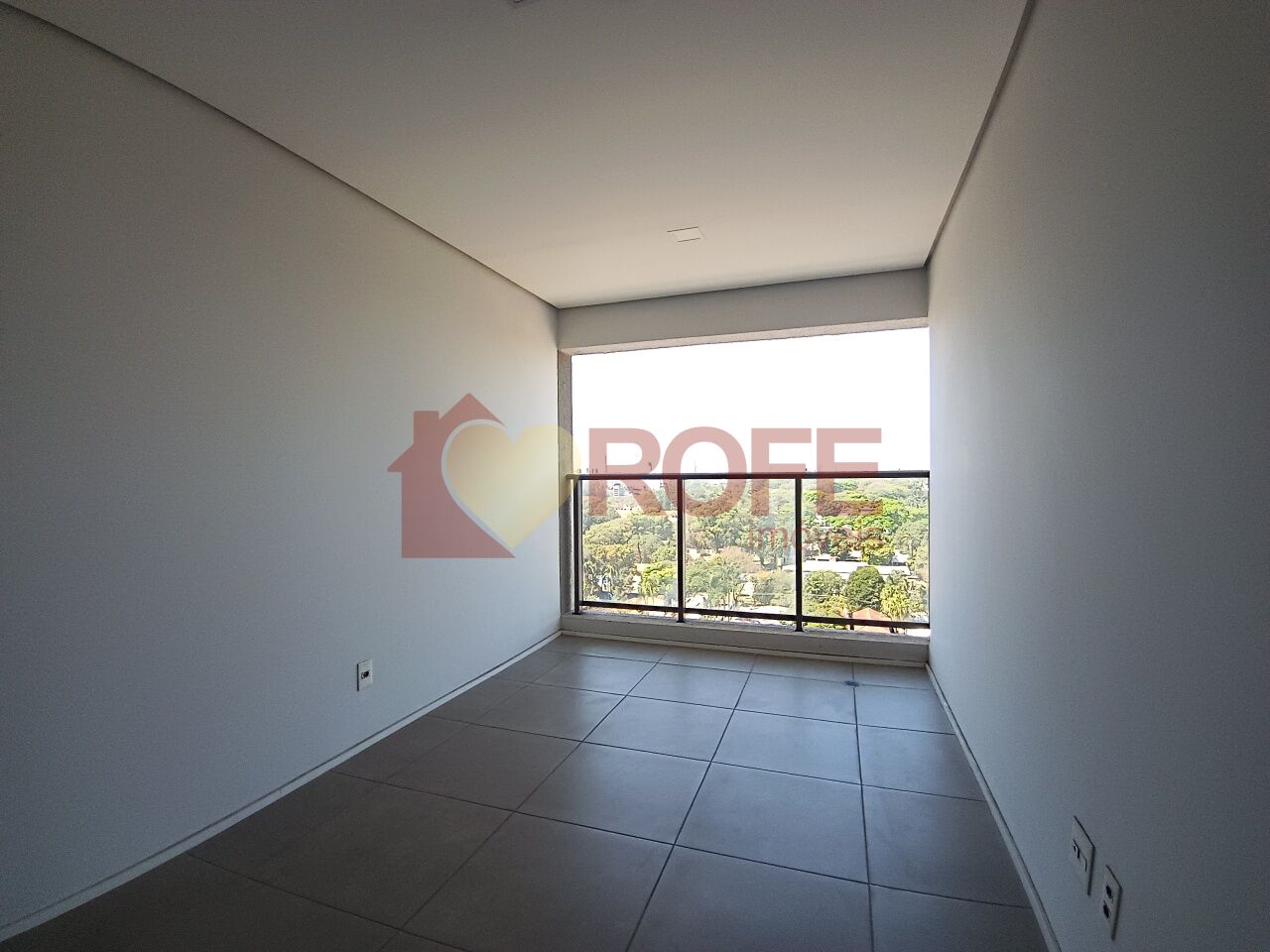 Foto 16 - RF49986