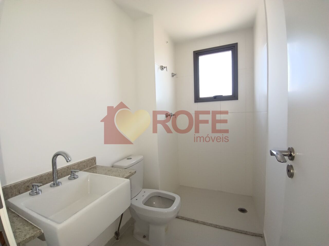 Foto 18 - RF49986