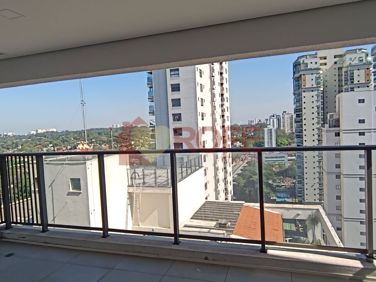 Foto 5 - RF49988