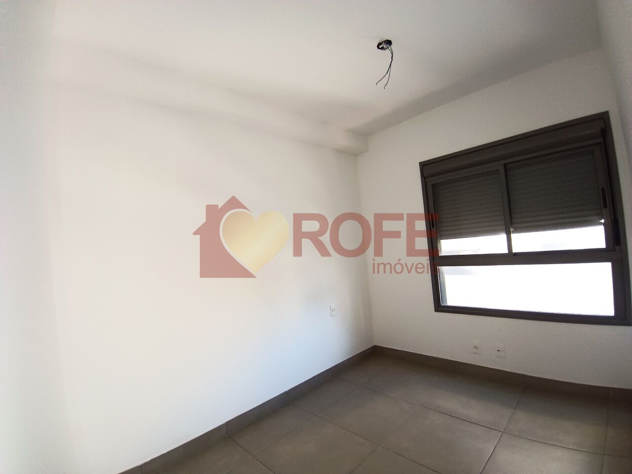 Foto 8 - RF49989