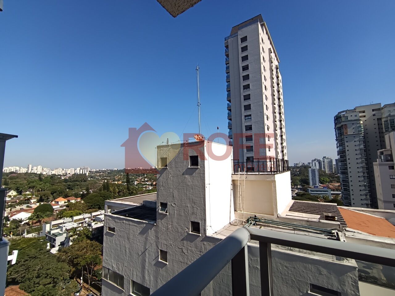 Foto 5 - RF49992