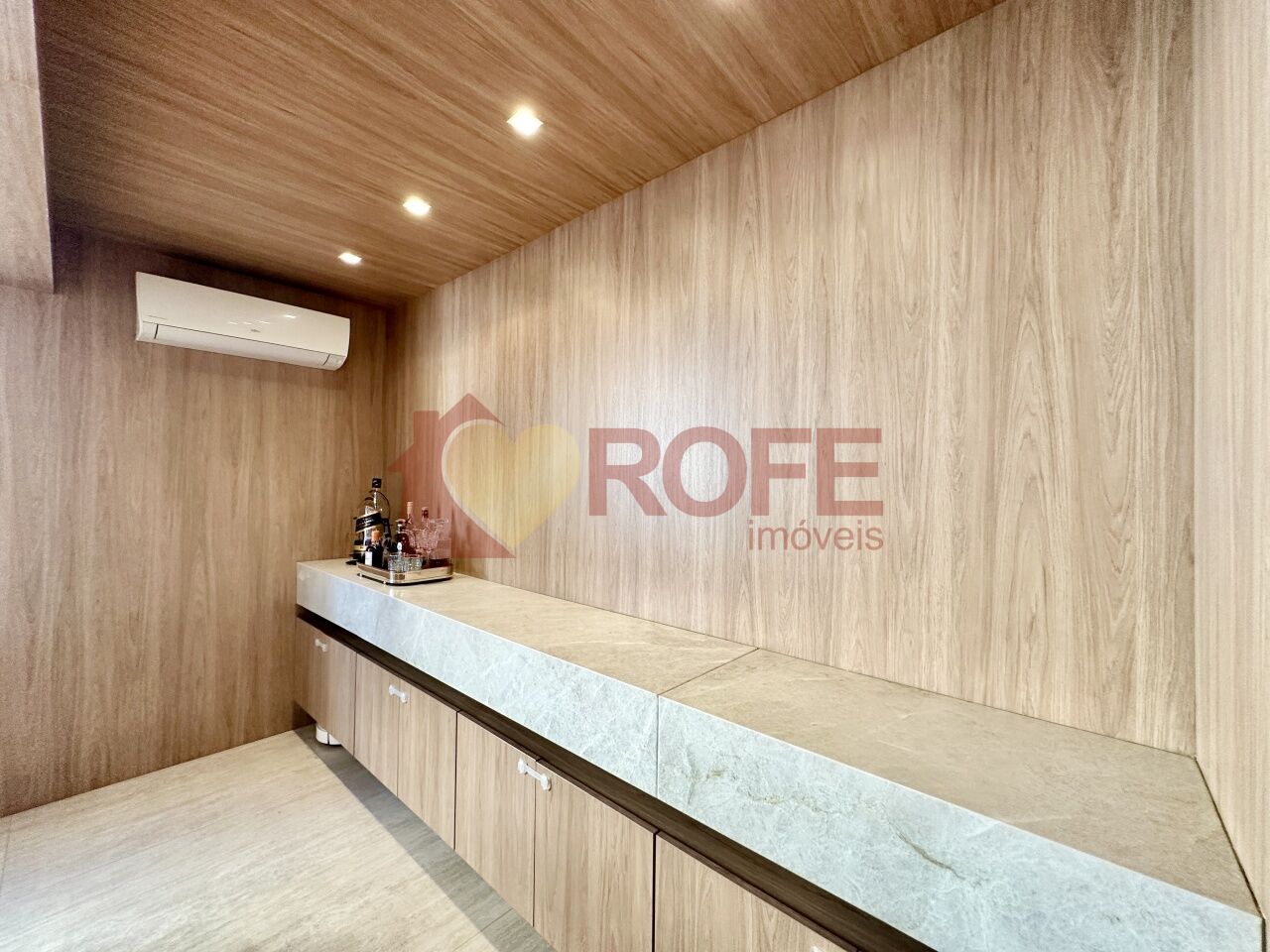 Foto 25 - RF49993