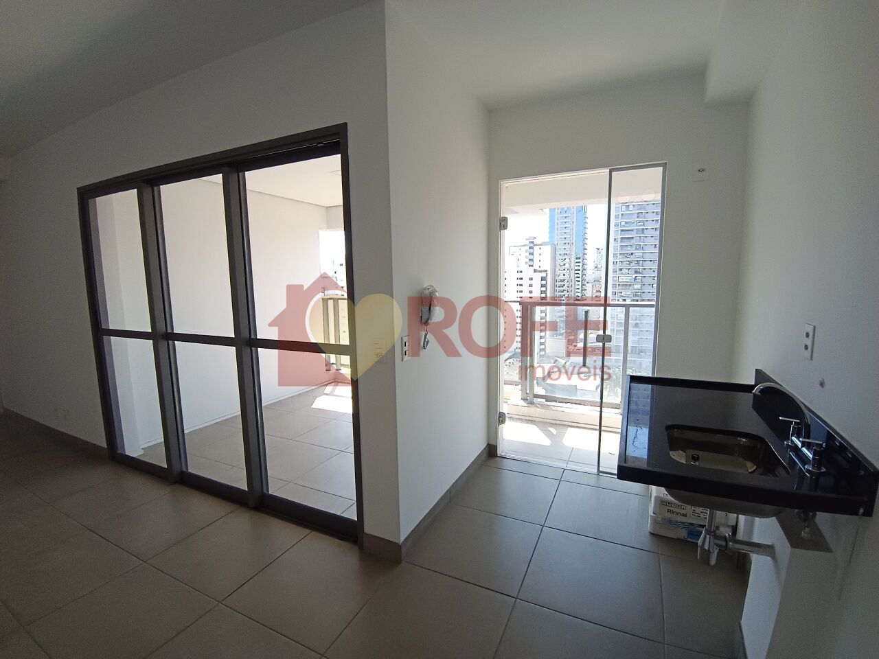 Foto 3 - RF49995